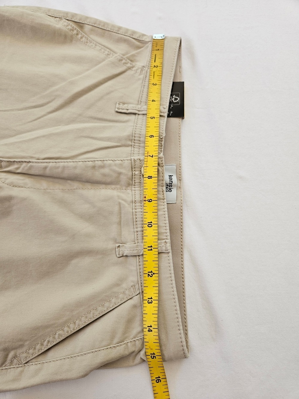 Kensie Jeans Beige Mid-Rise Chino Trousers NWT Size 6 Ankle Crop Pants Stretch - Picture 2 of 9
